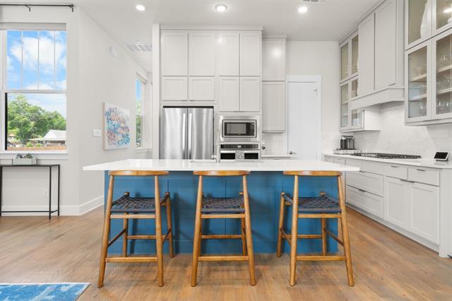 Building Photo - 625 N Tyler St