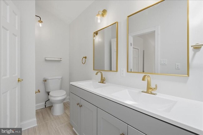 Building Photo - 5736 8th Rd N