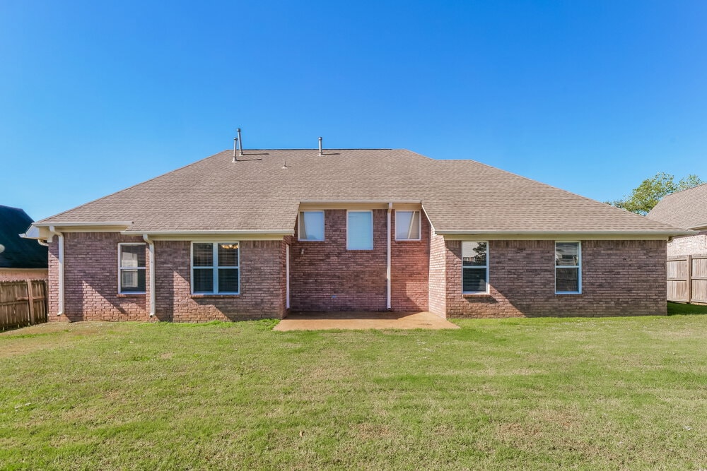 Building Photo - 7274 Busher Dr