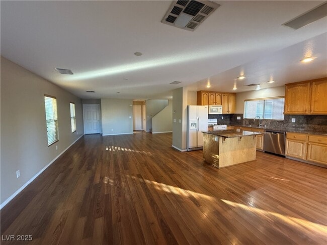 Building Photo - 6720 Boston Tea St