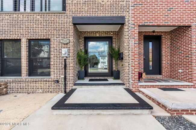 Building Photo - 1509 Park Ave