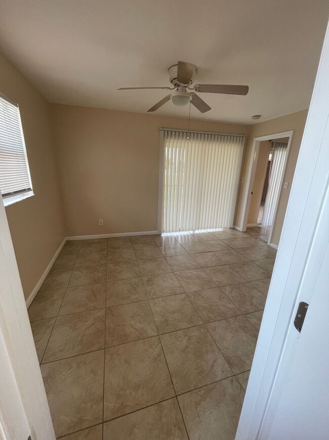 Building Photo - Charming 2-Bedroom, 2-Bathroom Duplex for Rent!