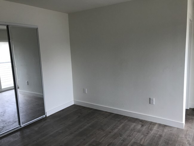 Building Photo - 12420 Cookacre Ave