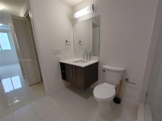 Building Photo - 7661 NW 107th Ave