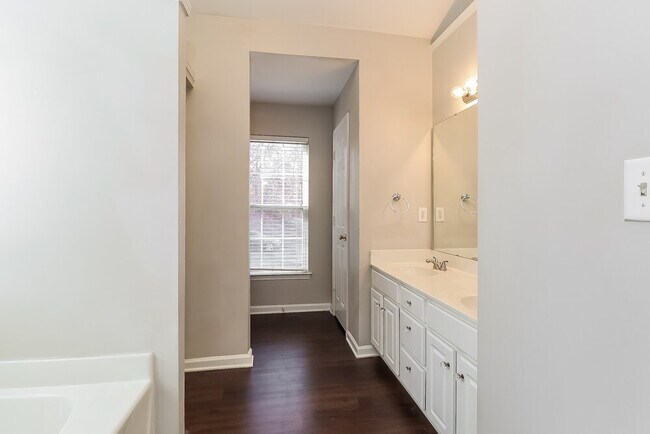 Building Photo - 7420 Baylor Way Ct