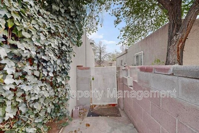 Building Photo - 6701 Zimmerman Ave NE