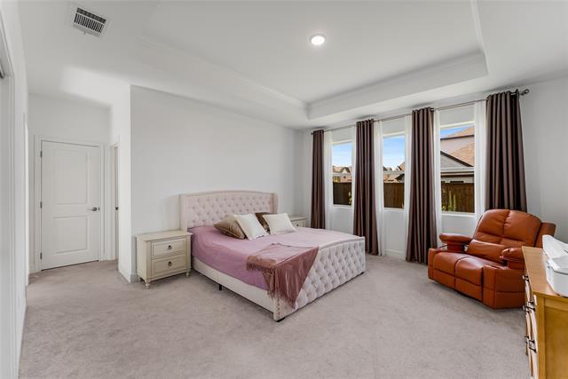 Building Photo - 1045 Bleriot Dr