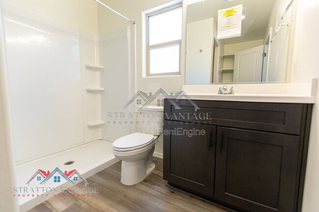 Building Photo - 1474 W Inca Dr