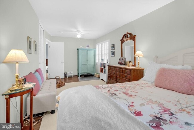 Building Photo - 2708 N Kensington St