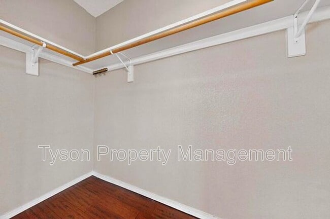 Building Photo - 10527 Brookville St NW