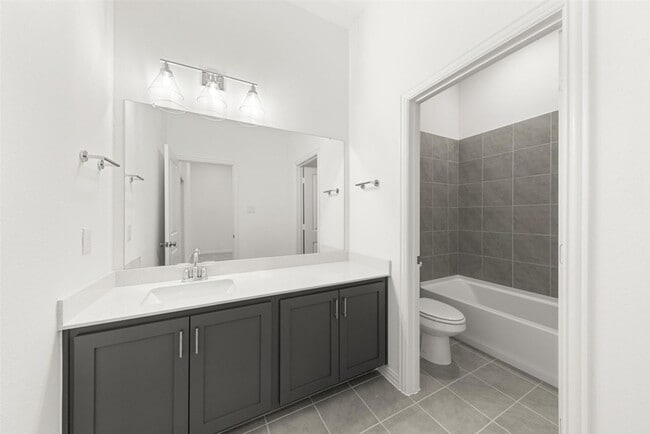 Building Photo - 1205 Doris May Dr