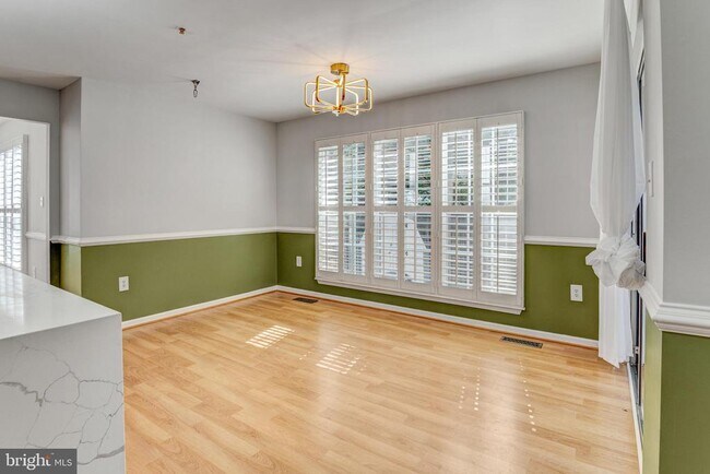 Building Photo - 7505 Castle Rock Dr