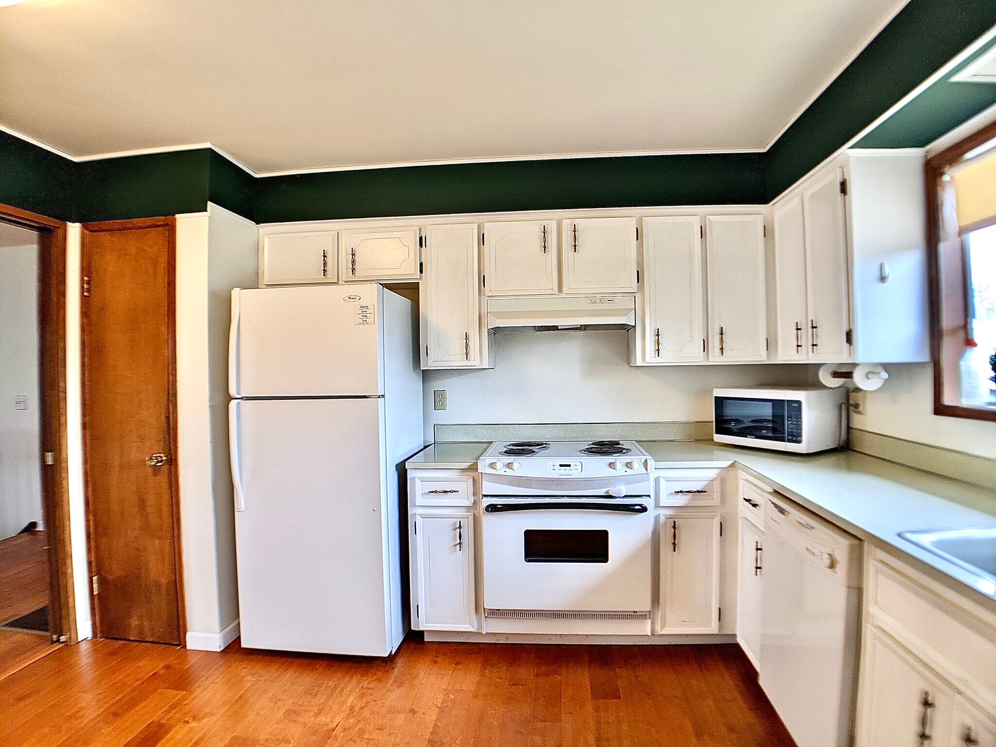 Building Photo - 2746 SE 73rd Ave