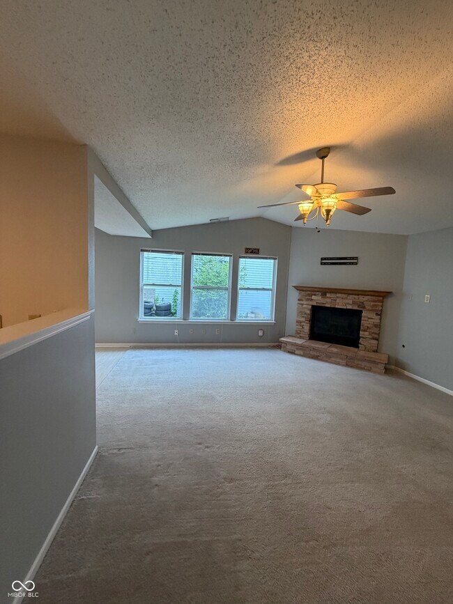Building Photo - 14277 Orange Blossom Trail