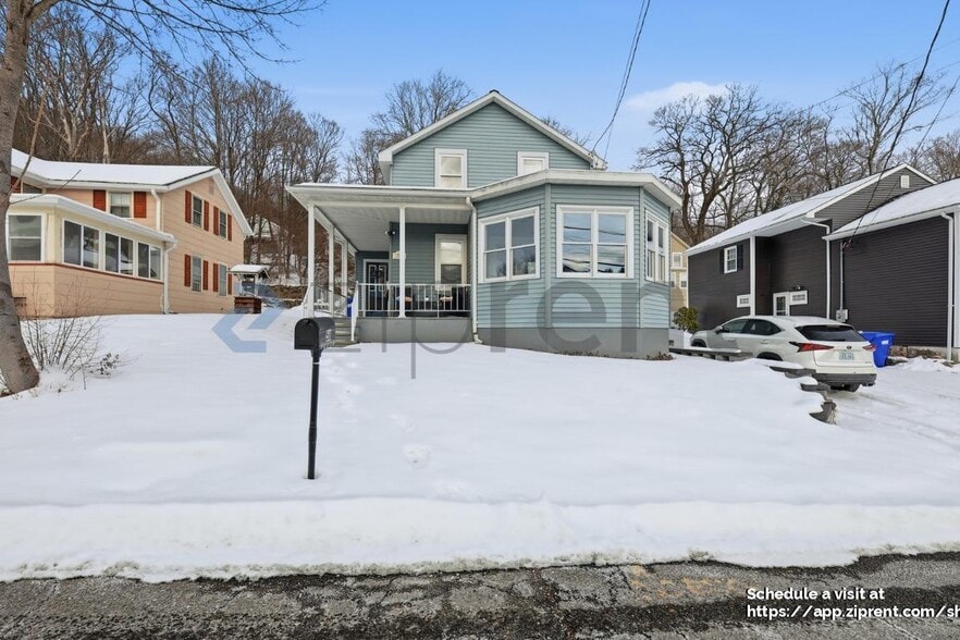 Building Photo - 58 Litchfield St