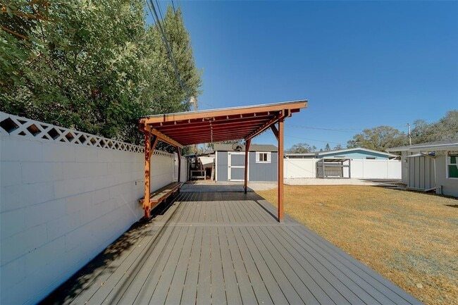 Building Photo - 11128 116th St