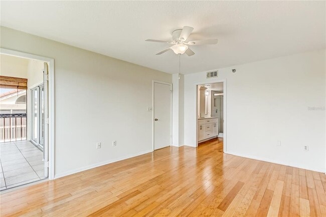 Building Photo - 204 Quayside Cir