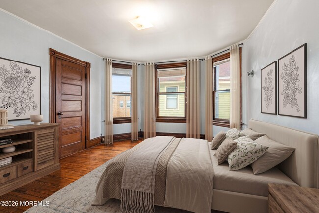 Building Photo - 50 Peters Pl