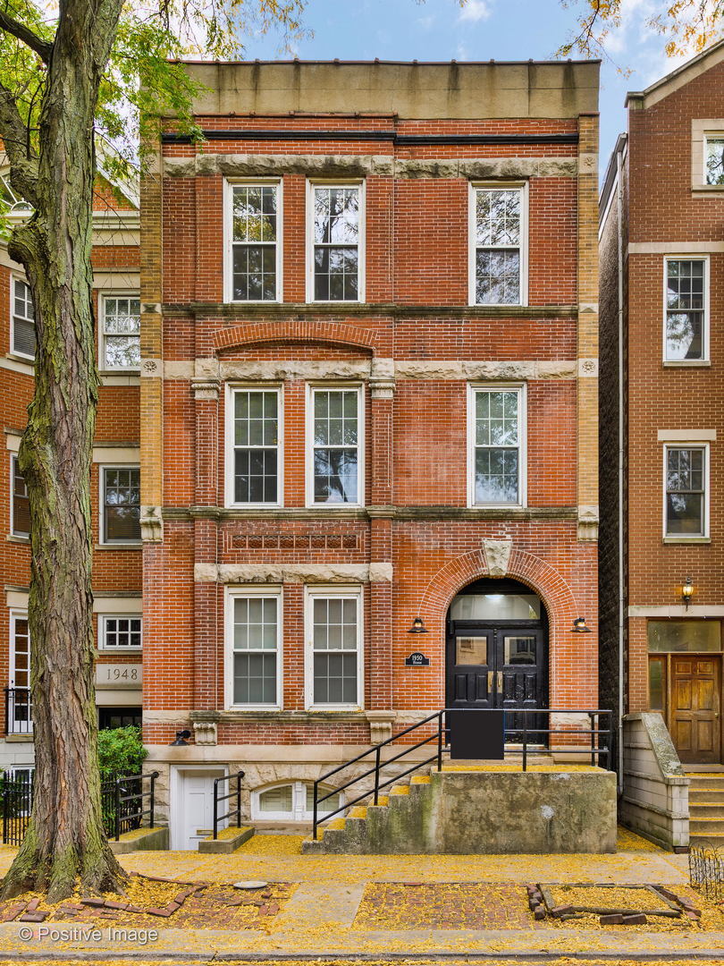 Building Photo - 1950 N Hudson Ave