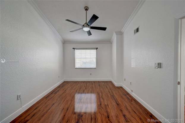 Building Photo - 2850 N Oakland Forest Dr
