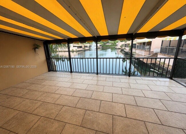 Building Photo - 16022 Kilmarnock Dr