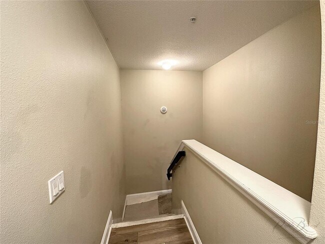 Building Photo - 718 Terrace Spring Dr