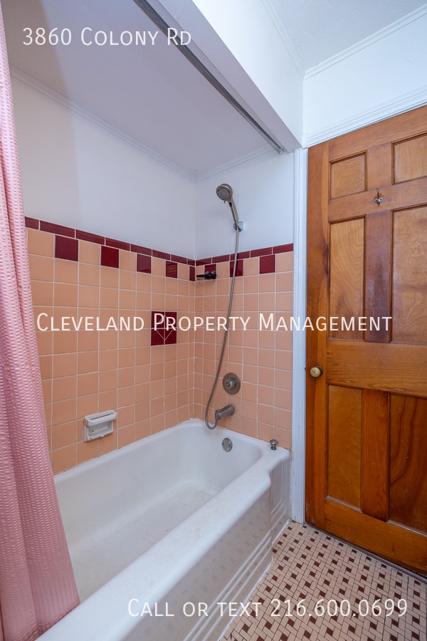 Building Photo - 3860 Colony Rd