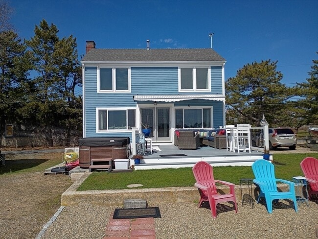 Building Photo - 39 Harbor St