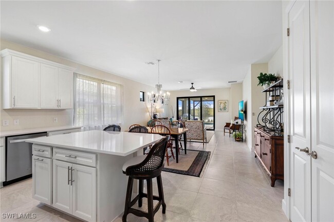 Building Photo - 12041 Canal Grande Dr
