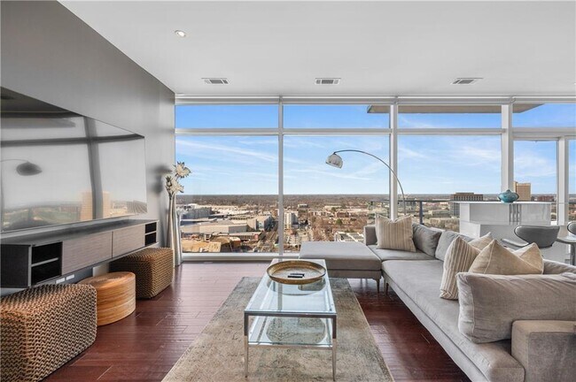 Building Photo - 45 Ivan Allen Jr Blvd NW