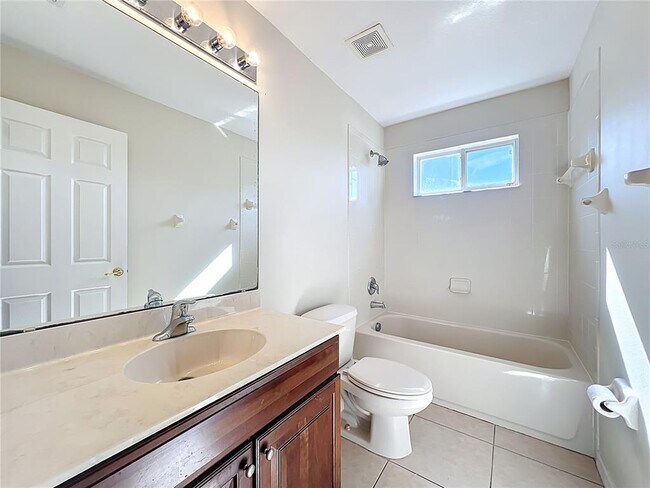 Building Photo - 2830 Cardassi Dr