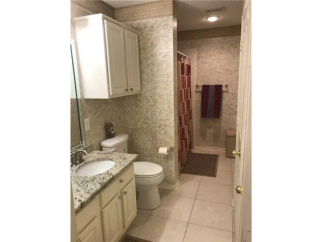 Building Photo - A charming 3-bedroom, 2-bath single-family home in Irving, Texas featuring spacious living areas,...