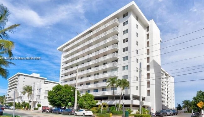 Building Photo - 401 Ocean Dr