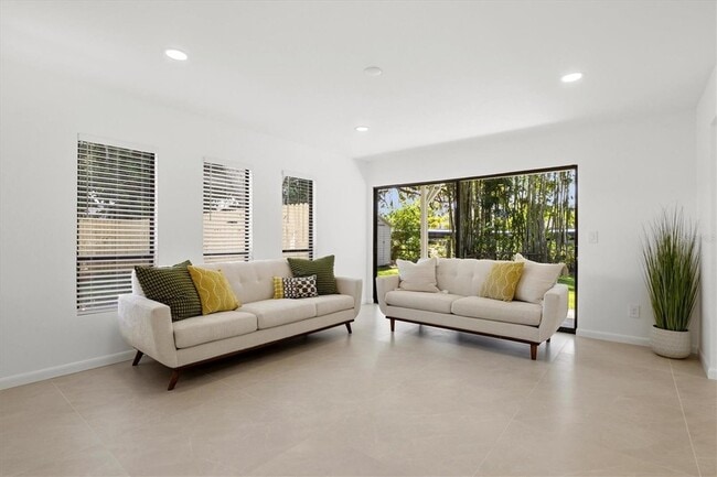 Building Photo - 3663 Egerton Cir