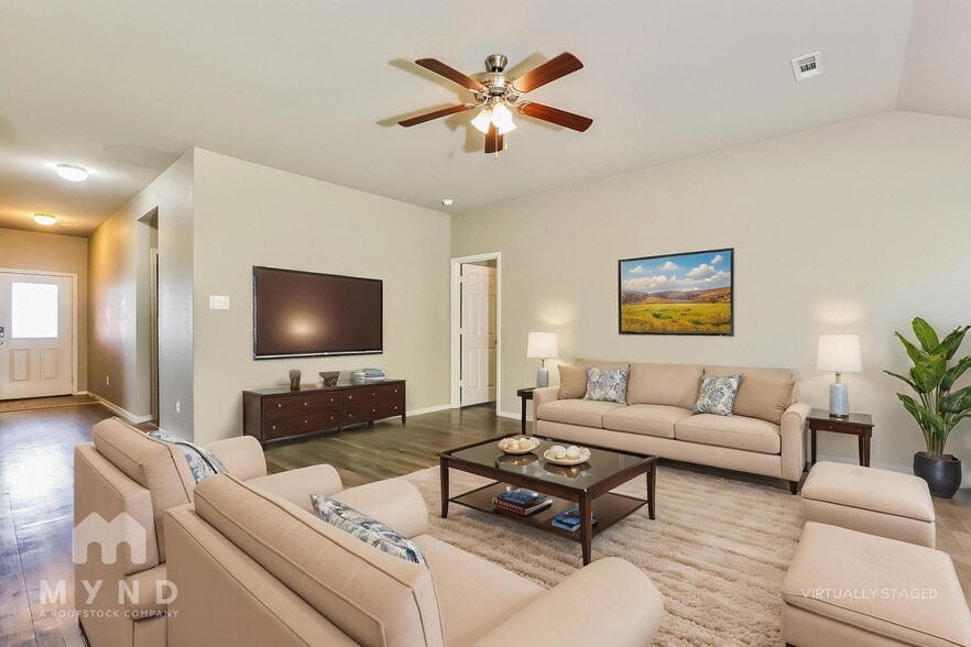 Building Photo - 2001 Honeycomb St