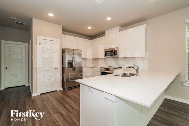 Building Photo - 18416 Idyllic Aly