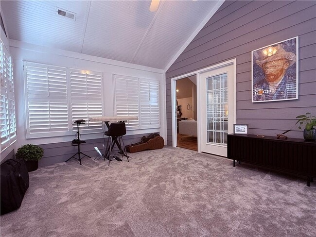 Building Photo - 3050 Orchard Ridge Cir