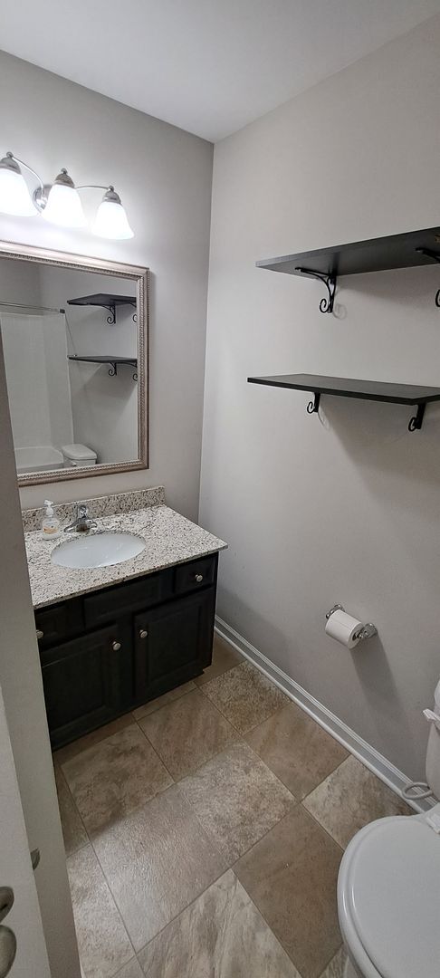 Building Photo - Magnificent Two Story Five Bedroom Home in Northeast Columbia -  Short Commute to Fort Jackson or...