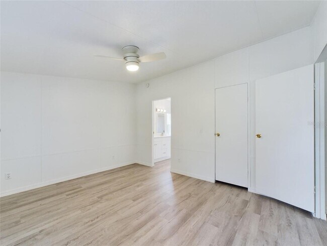 Building Photo - 12250 NW 7th Pl