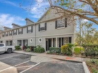 Building Photo - 34902 Teeview Ln