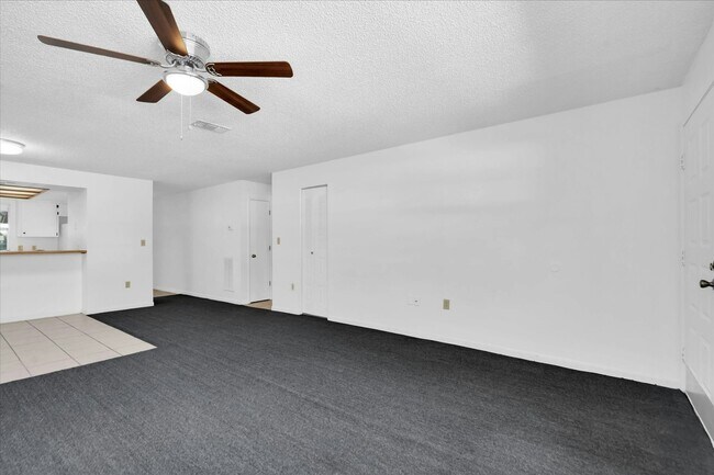 Building Photo - 5601 59th Way N
