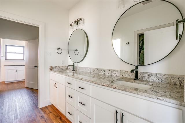 Building Photo - 6378 US-281