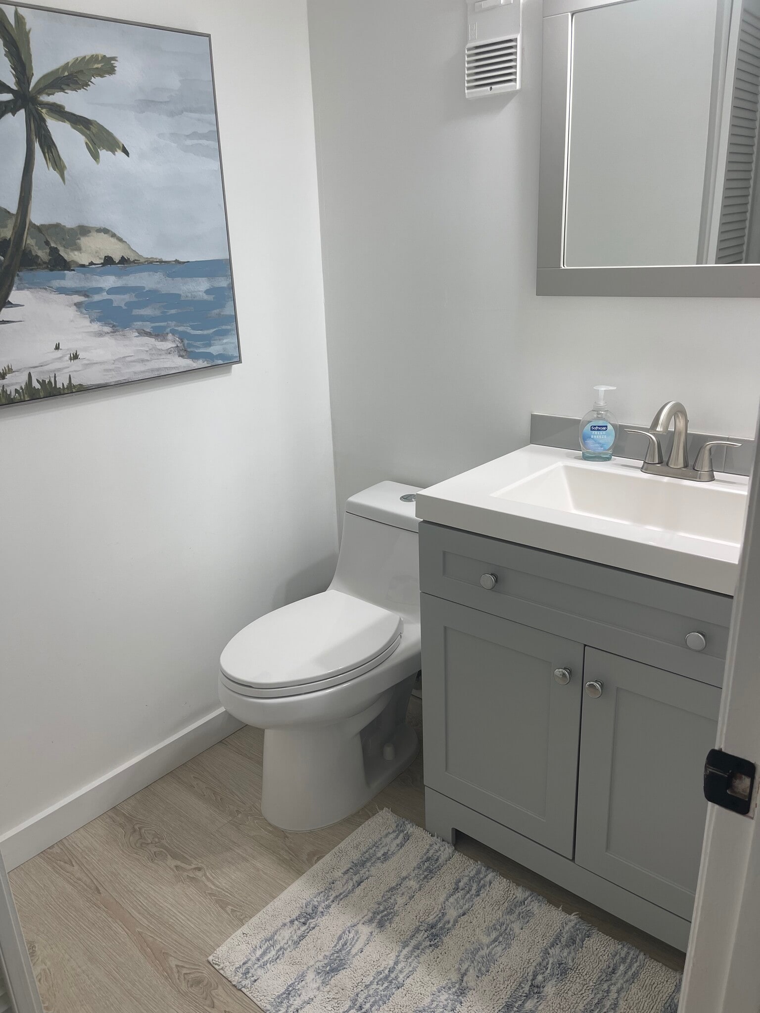 f bath - 1 Key Capri