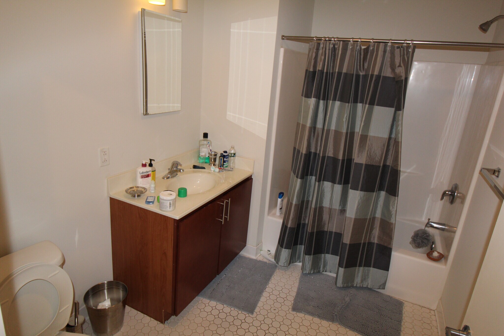 Building Photo - 129 N Washington Ave