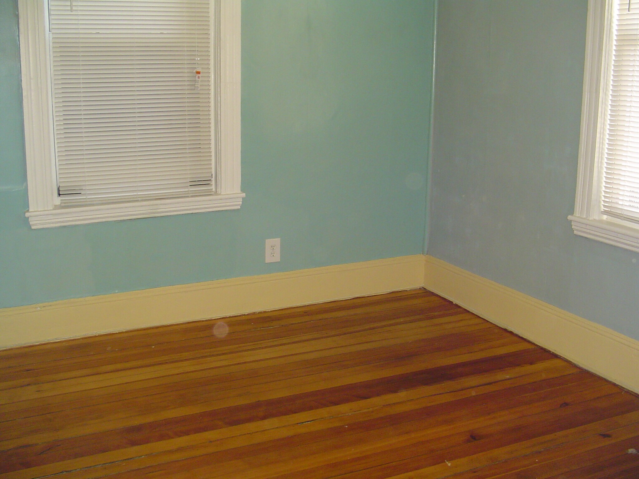 Building Photo - 73 Cottage St