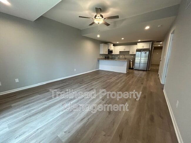 Building Photo - 640 Fall Mdw Ln