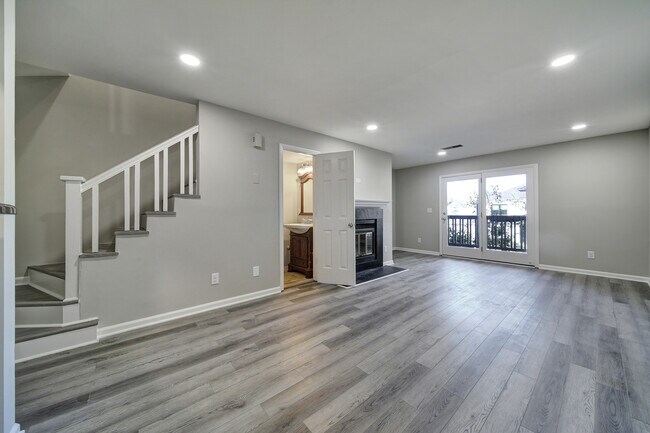 Living Room - 333 Circle Ave