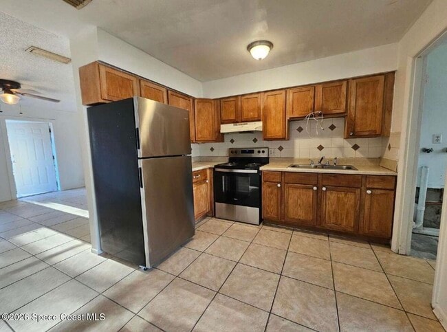 Building Photo - 739 Lunar Lake Cir