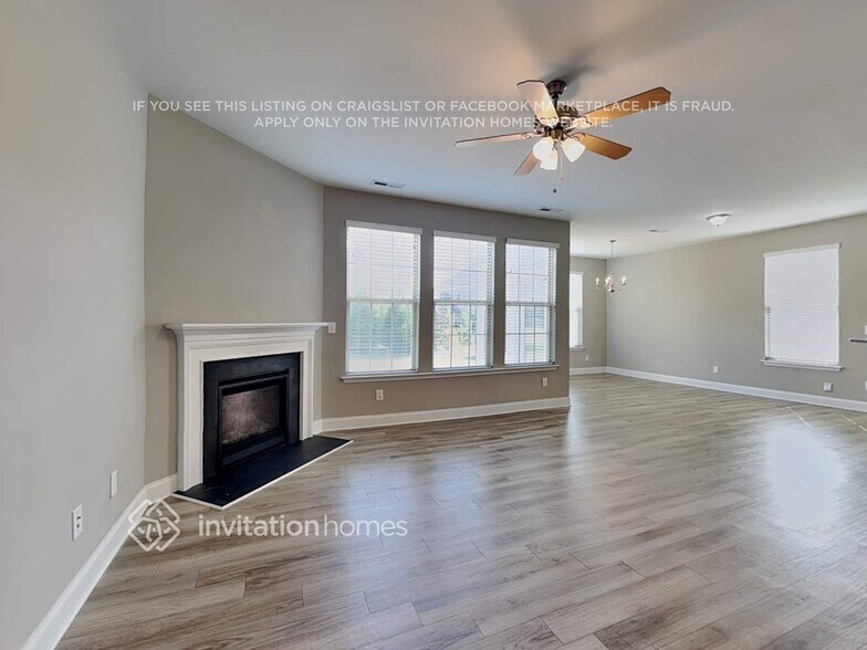 Building Photo - 41 Needham Ln