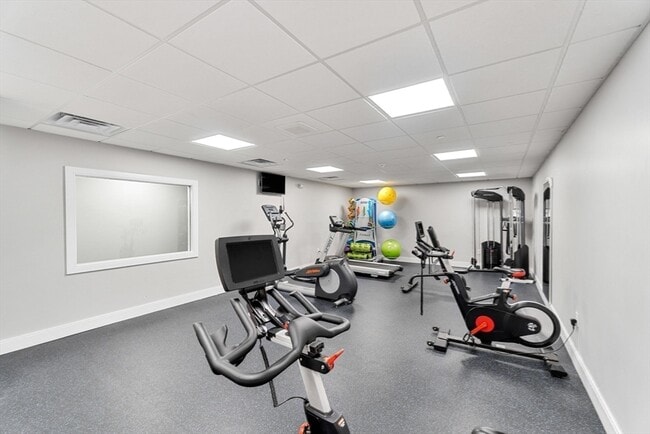 Building Photo - 1457 Tremont St